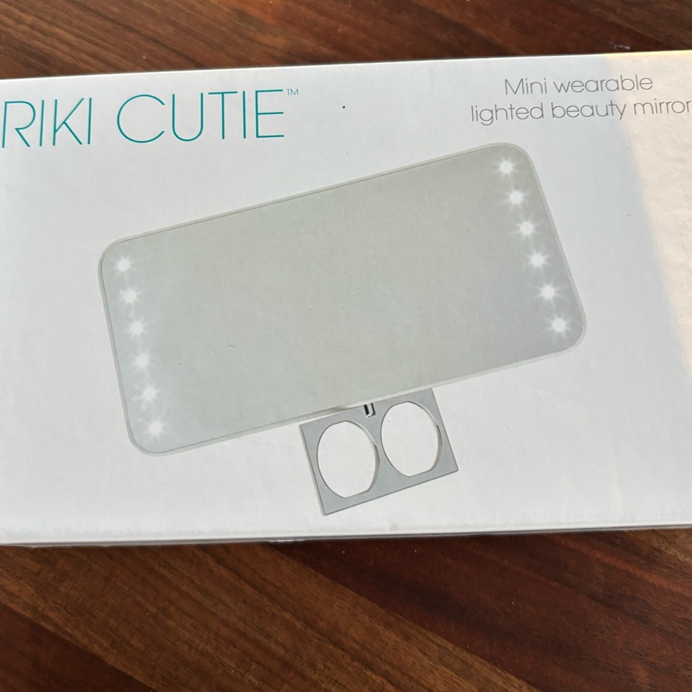 Riki LOVES Riki Cutie Mirror